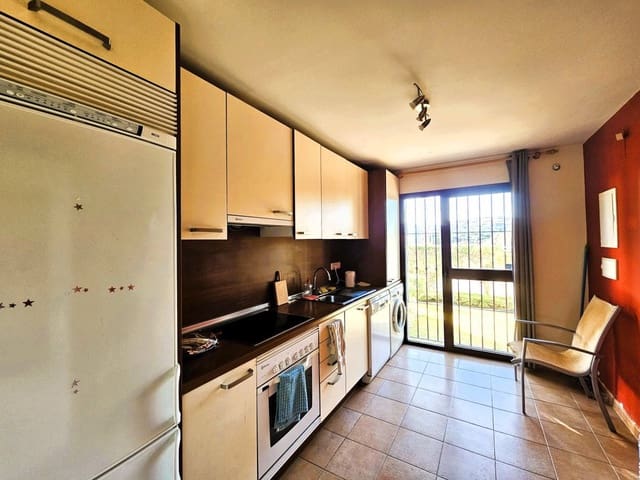 2 soverom Hus til salgs i La Alcaidesa - € 300 000 (Ref: 7994463)