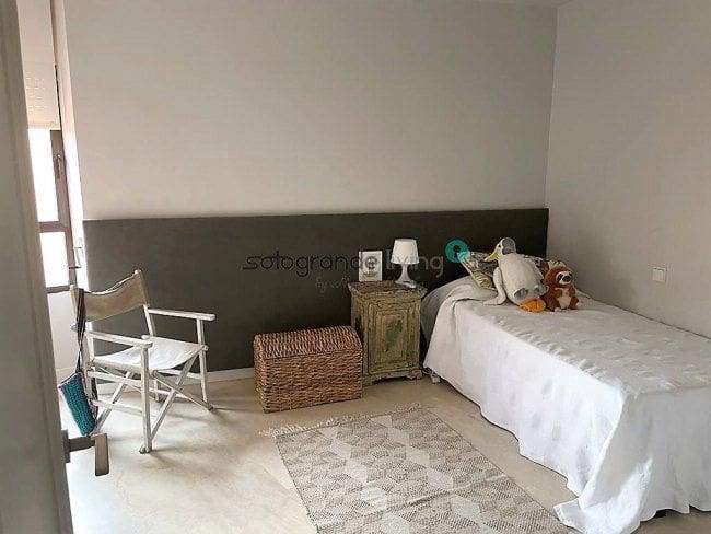 3 sovrum Lägenhet att hyra i Sotogrande med garage - 1 600 € (Ref: 8005708)