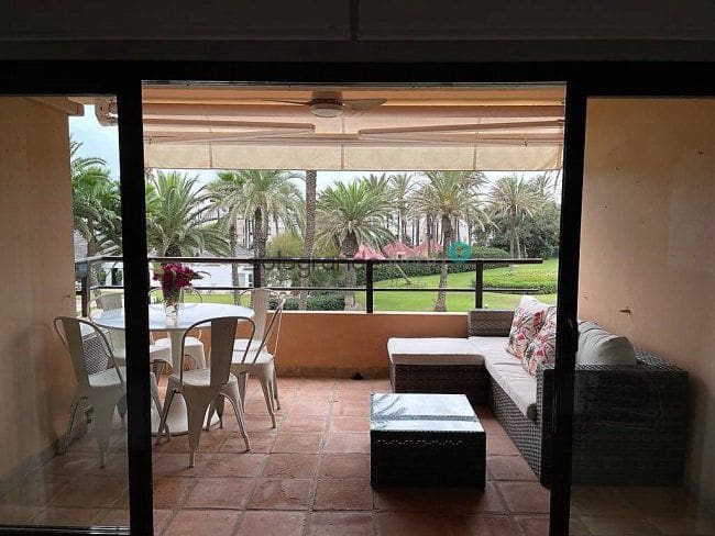 3 sovrum Lägenhet att hyra i Sotogrande med garage - 1 600 € (Ref: 8005708)