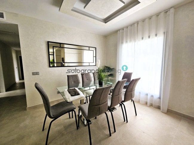 4 soveværelse Villa til leje i Sotogrande - € 7.500 (Ref: 8069645)