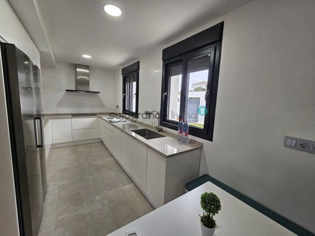 4 soveværelse Villa til leje i Sotogrande - € 7.500 (Ref: 8069645)