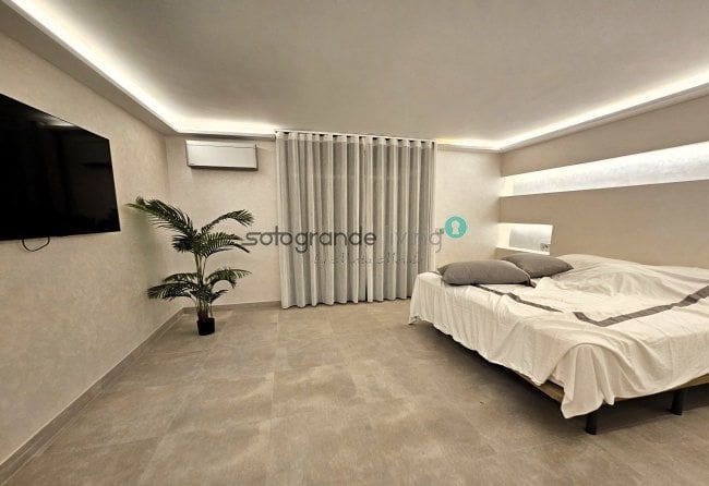 4 soveværelse Villa til leje i Sotogrande - € 7.500 (Ref: 8069645)