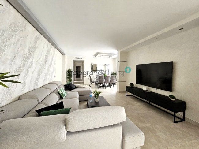 4 soveværelse Villa til leje i Sotogrande - € 7.500 (Ref: 8069645)