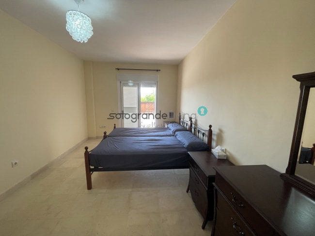 3 soveværelse Lejlighed til salg i Pueblo Nuevo de Guadiaro - € 540.000 (Ref: 8098026)