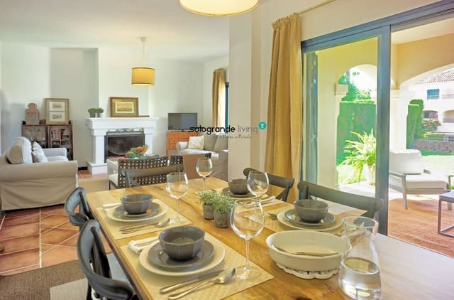 4 bedroom Townhouse for holiday rental in Sotogrande Costa, San Roque - € 4,500 (Ref: 8131675)