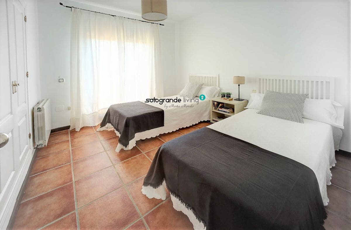 4 slaapkamer Huis voor vakantieverhuur in Sotogrande - € 4.500 (Ref: 8131675)