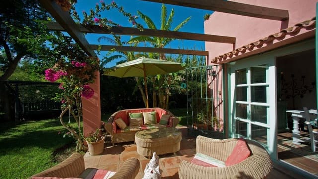 3 Zimmer Finca/Landgut zu verkaufen in Estepona - 875.000 € (Ref: 8131676)