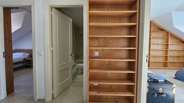 4 slaapkamer Appartement te koop in Sotogrande, San Roque met garage - € 1.300.000 (Ref: 8135552)