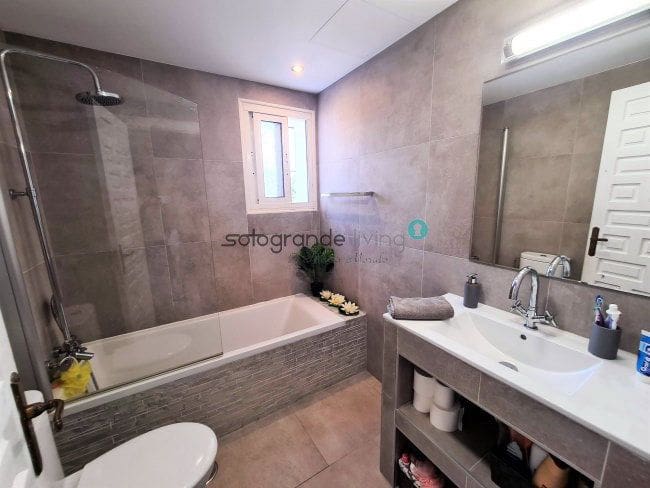 7 bedroom Villa for holiday rental in Sotogrande - € 5,000 (Ref: 8169399)