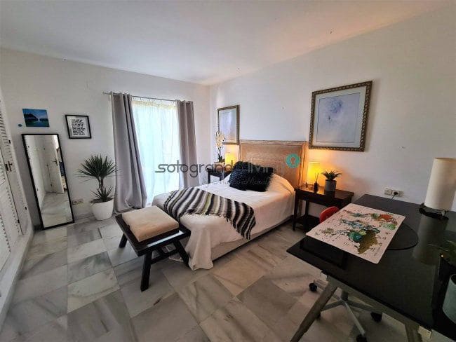 7 bedroom Villa for holiday rental in Sotogrande - € 5,000 (Ref: 8169399)