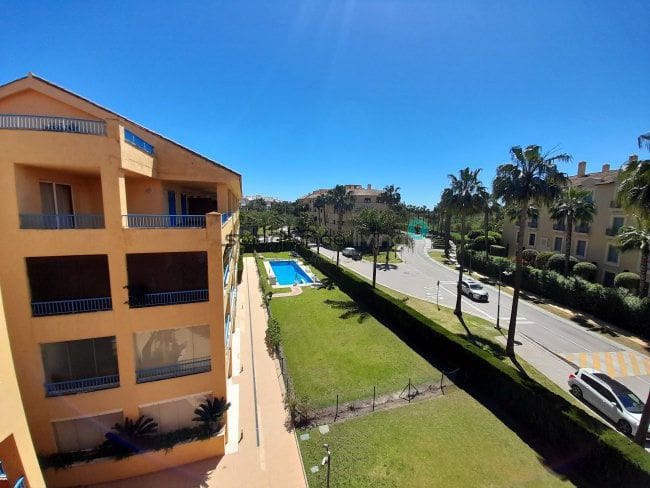 3 makuuhuone Huoneisto lomavuokrausta paikassa Sotogrande mukana 
autotalli - 2 500 € (Ref: 8196688)