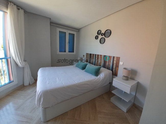 3 makuuhuone Huoneisto lomavuokrausta paikassa Sotogrande mukana 
autotalli - 2 500 € (Ref: 8196688)