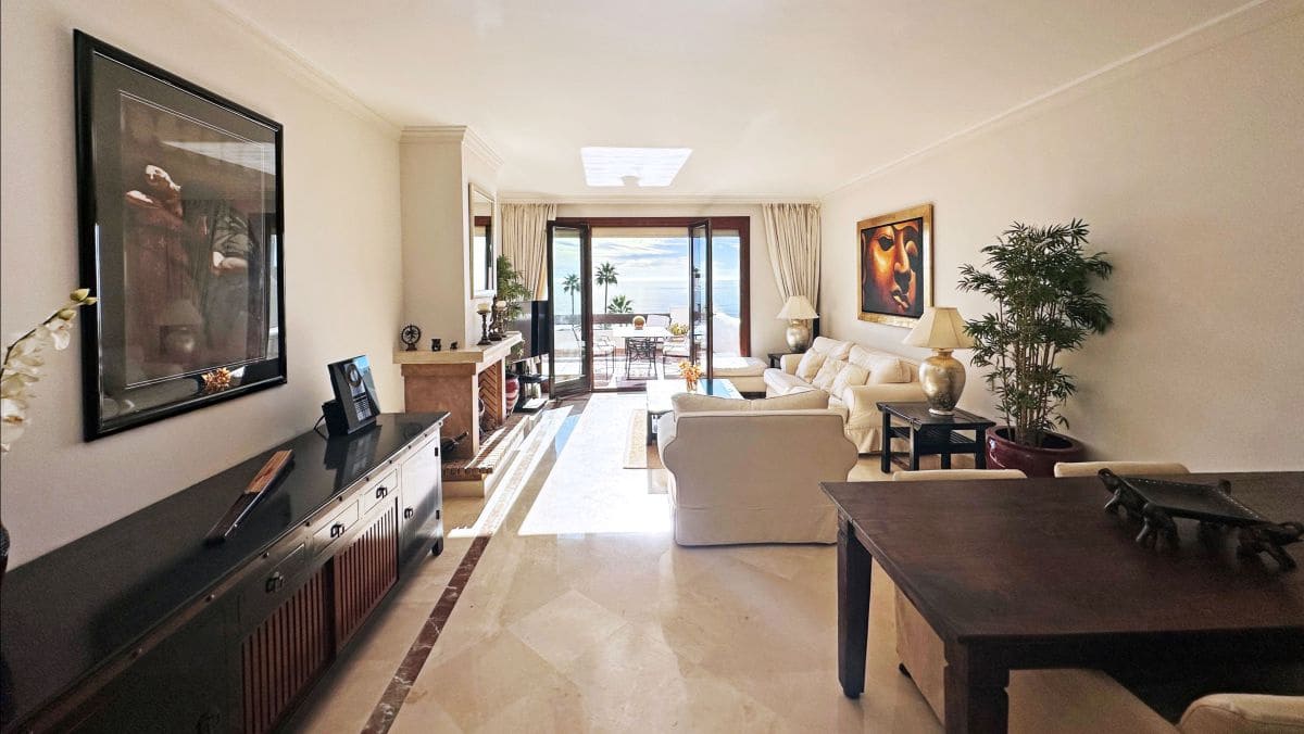 3 bedroom Penthouse for sale in New Golden Mile with garage - € 1,295,000 (Ref: 8242581)