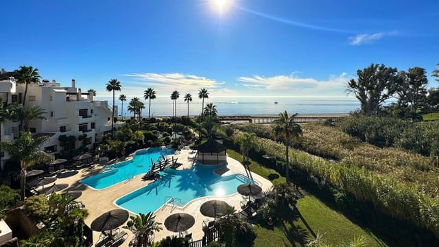 3 Zimmer Penthouse zu verkaufen in New Golden Mile, Estepona mit Garage - 1.295.000 € (Ref: 8242581)