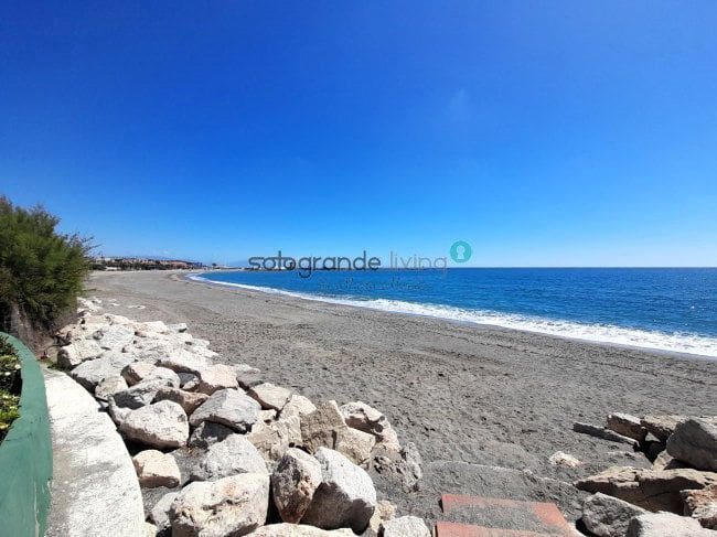 3 bedroom Apartment for rent in Sotogrande with garage - € 2,750 (Ref: 8247466)