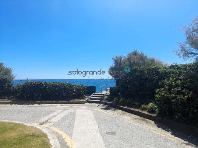 3 bedroom Apartment for rent in Sotogrande with garage - € 2,750 (Ref: 8247466)