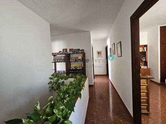 7 soveværelse Byhus til salg i Pueblo Nuevo de Guadiaro med garage - € 435.000 (Ref: 8295531)