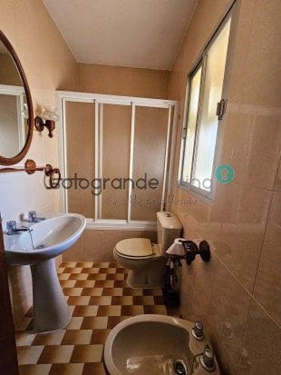 7 soveværelse Byhus til salg i Pueblo Nuevo de Guadiaro med garage - € 435.000 (Ref: 8295531)