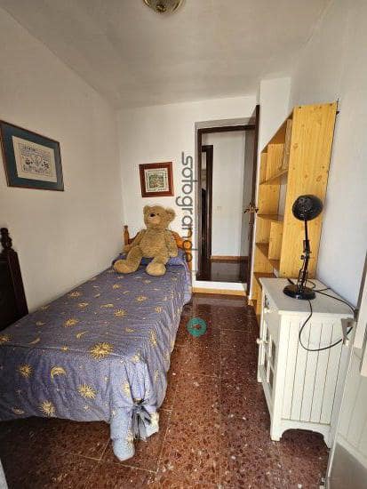 7 soveværelse Byhus til salg i Pueblo Nuevo de Guadiaro med garage - € 435.000 (Ref: 8295531)