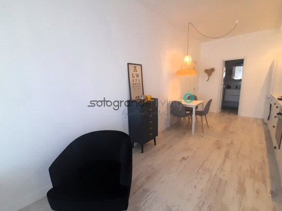   1 soveværelse   ferieLejlighed i Torreguadiaro     - € 750 (Ref: 8302320)