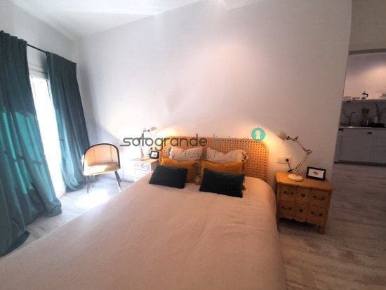   1 soveværelse   ferieLejlighed i Torreguadiaro     - € 750 (Ref: 8302320)