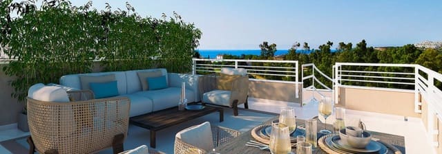 Apartamento de 3 habitaciones en Estepona en venta - 415.000 € (Ref: 8352321)