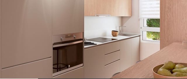 Apartamento de 3 habitaciones en Estepona en venta - 415.000 € (Ref: 8352321)