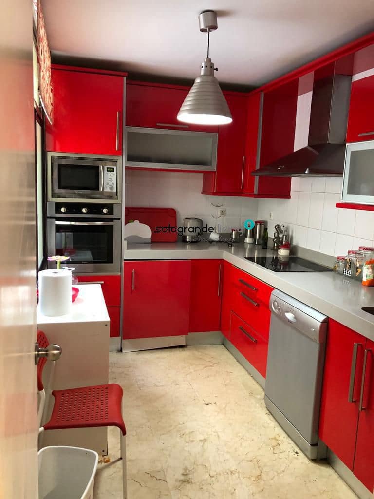 2 makuuhuone Huoneisto lomavuokrausta paikassa Sotogrande mukana 
autotalli - 6 000 € (Ref: 8370613)