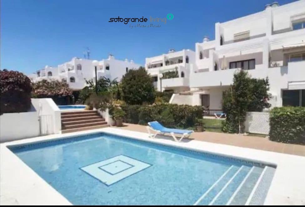 2 soveværelse Lejlighed til leje i Sotogrande - € 6.000 (Ref: 8382637)