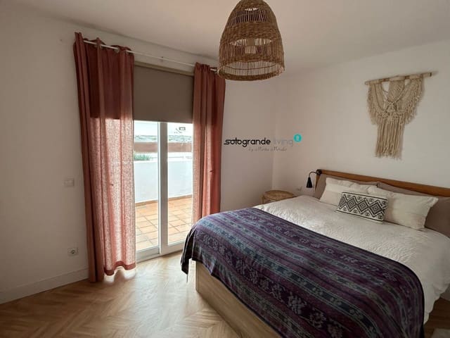 2 bedroom Apartment for rent in Sotogrande Costa, San Roque - € 6,000 (Ref: 8382637)