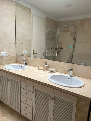 2 bedroom Apartment for rent in Sotogrande Costa, San Roque - € 6,000 (Ref: 8382637)