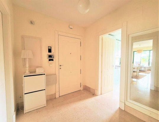 3 camera da letto Appartamento da affitare come casa vacanza in Sotogrande con garage - 3.375 € (Rif: 8385101)