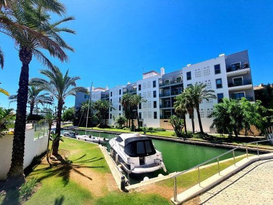 3 camera da letto Appartamento da affitare come casa vacanza in Sotogrande con garage - 3.375 € (Rif: 8385101)