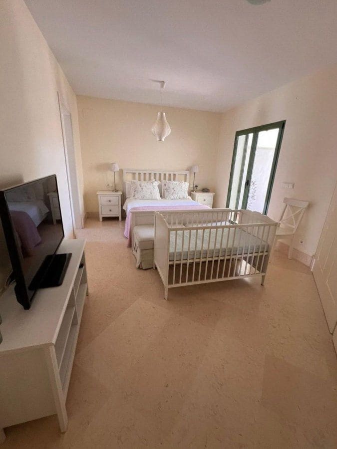 3 camera da letto Appartamento da affitare come casa vacanza in Sotogrande con garage - 3.375 € (Rif: 8385101)