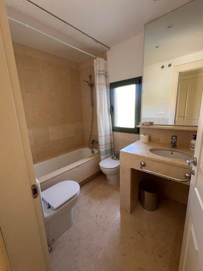 3 camera da letto Appartamento da affitare come casa vacanza in Sotogrande con garage - 3.375 € (Rif: 8385101)