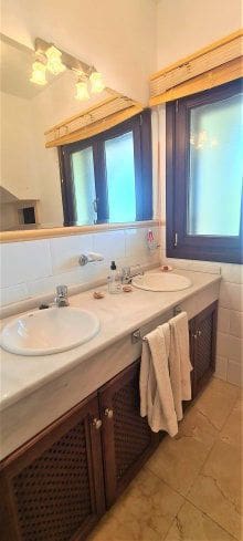 5 slaapkamer Villa voor vakantieverhuur in Sotogrande - € 30.000 (Ref: 8385102)