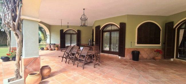 5 slaapkamer Villa voor vakantieverhuur in Sotogrande - € 30.000 (Ref: 8385102)