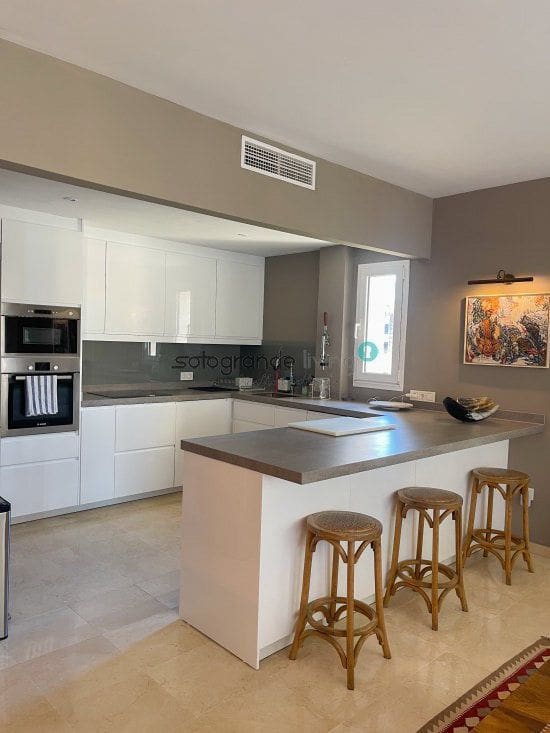 4 soveværelse Lejlighed til salg i Sotogrande - € 1.300.000 (Ref: 8404752)