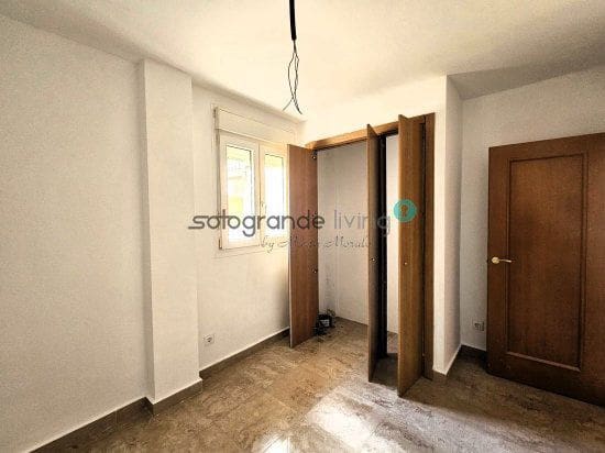 3 chambre Appartement à vendre à Manilva - 325 000 € (Ref: 8417559)