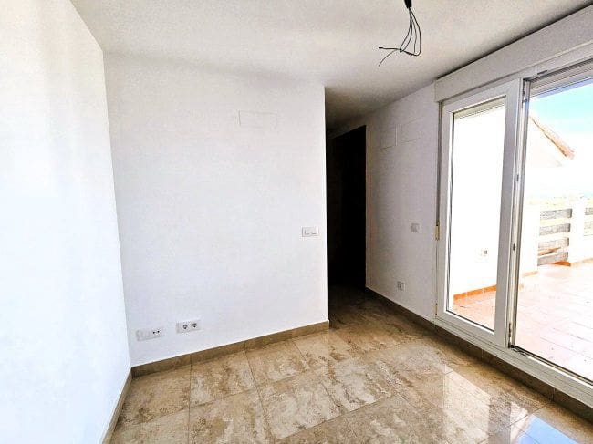 2 makuuhuone Huoneisto myytävänä paikassa Manilva - 185 000 € (Ref: 8417562)