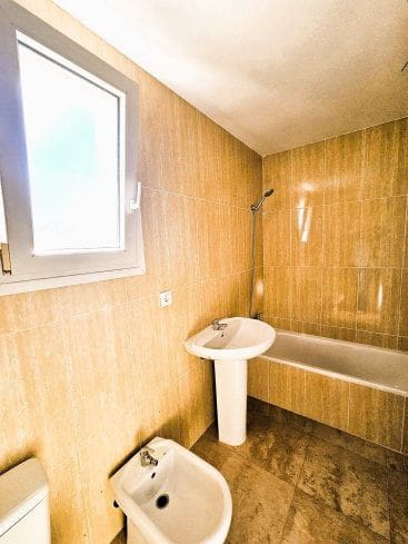 2 makuuhuone Huoneisto myytävänä paikassa Manilva - 185 000 € (Ref: 8417562)