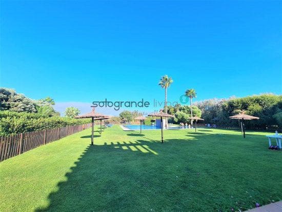 4 sovrum Lägenhet att hyra i Sotogrande - 3 600 € (Ref: 8432393)
