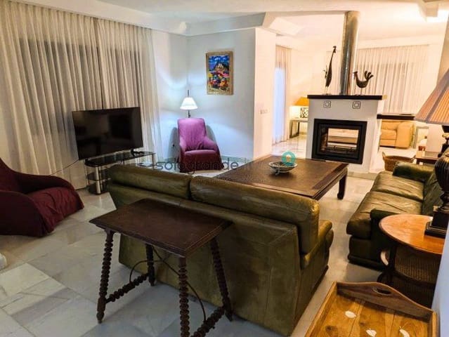 4 sovrum Lägenhet att hyra i Sotogrande, San Roque - 3 600 € (Ref: 8432393)