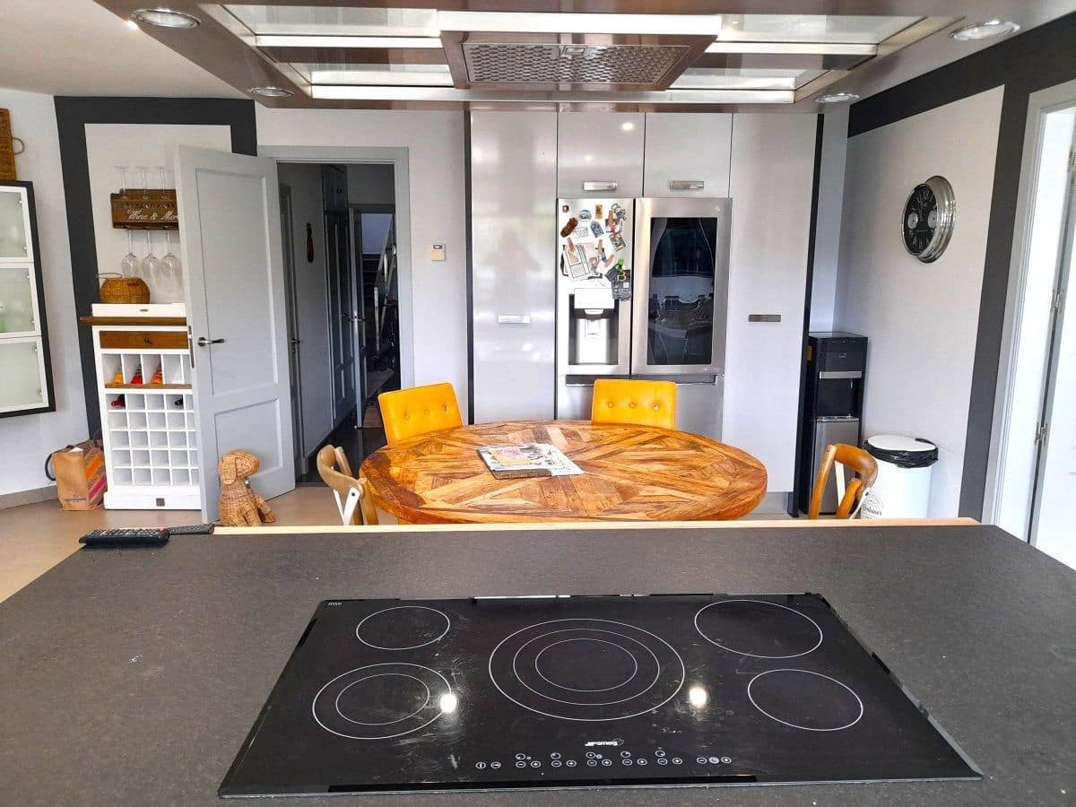 4 bedroom Villa for sale in Sotogrande - € 2,500,000 (Ref: 8451893)