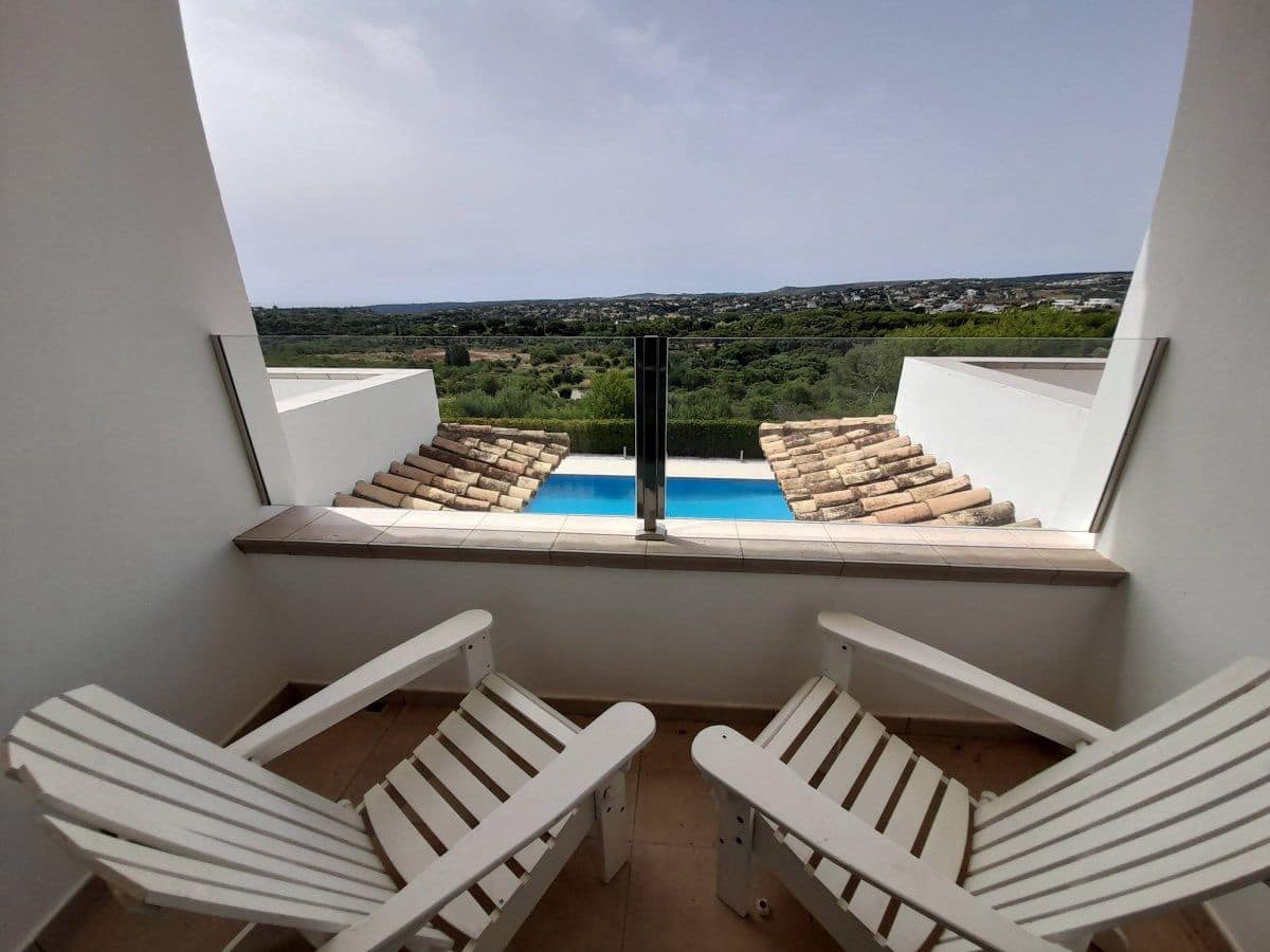 4 bedroom Villa for sale in Sotogrande - € 2,500,000 (Ref: 8451893)