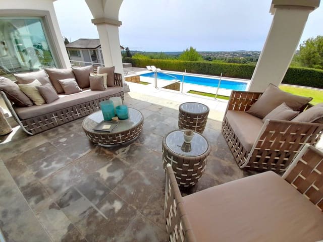 4 Zimmer Villa zu verkaufen in Sotogrande, San Roque - 2.500.000 € (Ref: 8451893)