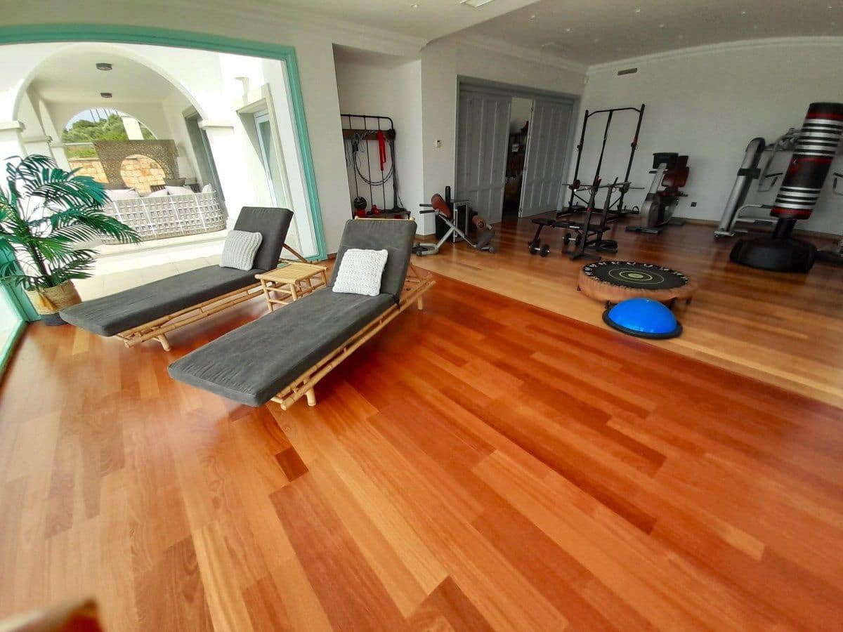 4 bedroom Villa for sale in Sotogrande - € 2,500,000 (Ref: 8451893)