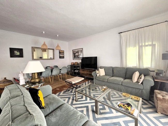 4 bedroom Apartment for rent in Sotogrande - € 2,000 (Ref: 8479152)