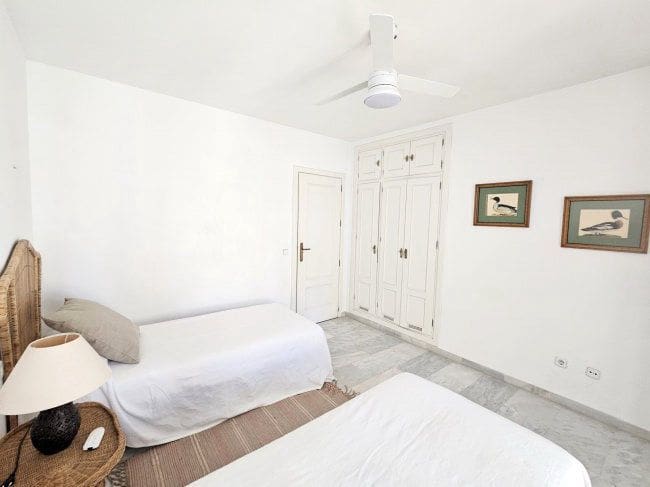 5 bedroom Apartment for rent in Sotogrande - € 2,000 (Ref: 8481925)