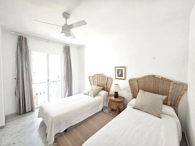 5 makuuhuone Huoneisto vuokrattavana paikassa Sotogrande, San Roque - 2 000 € (Ref: 8481925)